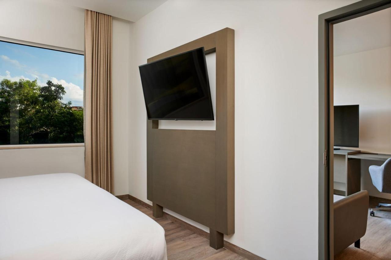 Residence Inn By Marriott Playa Del Carmen Exterior foto