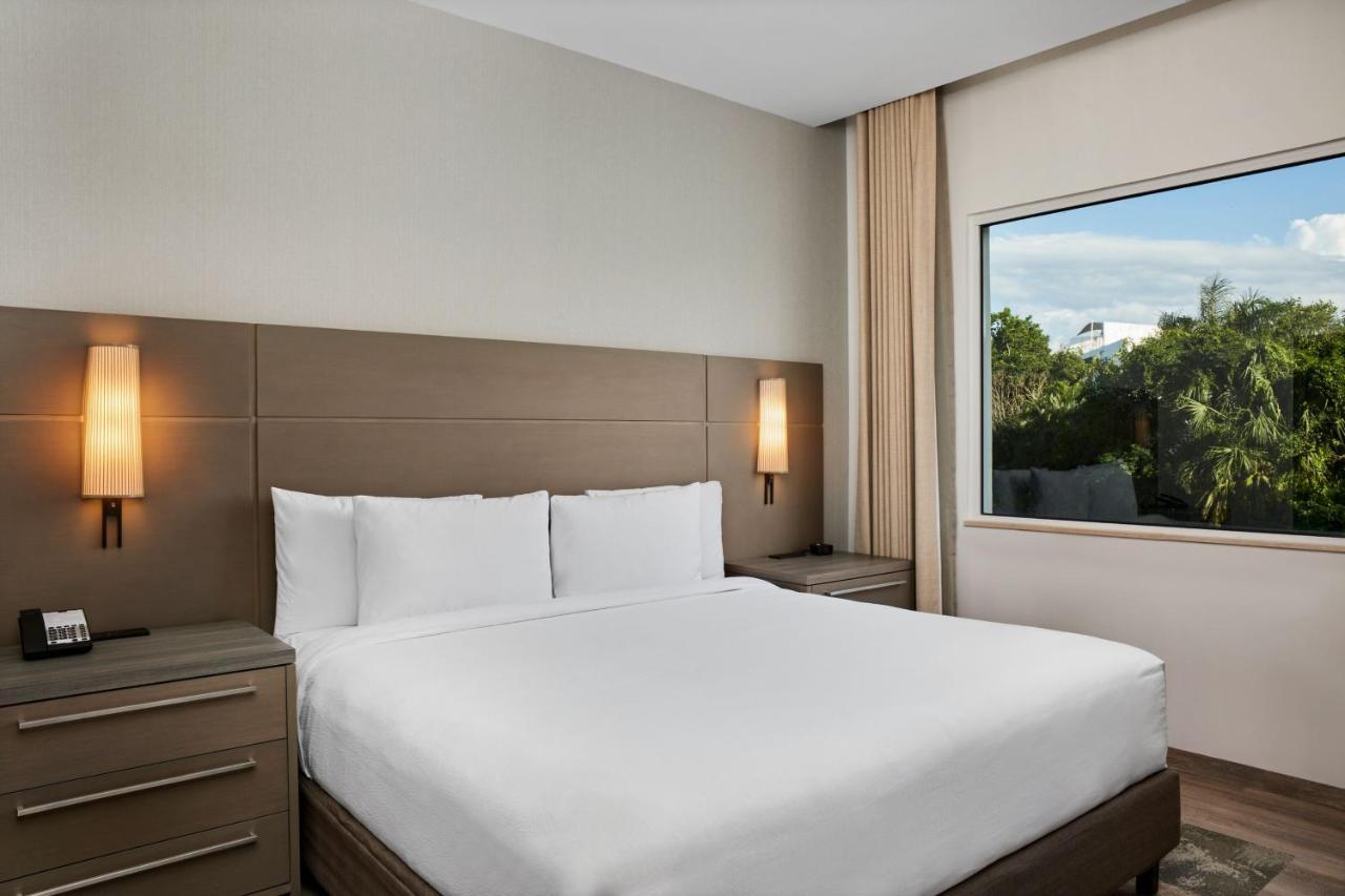 Residence Inn By Marriott Playa Del Carmen Exterior foto