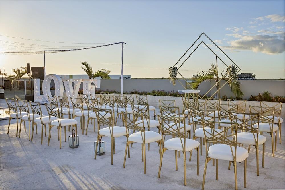 Residence Inn By Marriott Playa Del Carmen Exterior foto